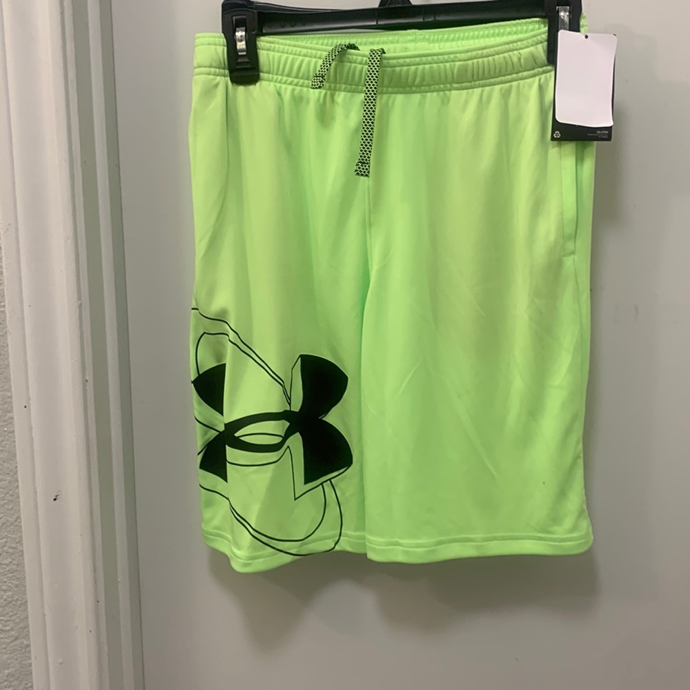 Boys 8-20 Under Armour prototype 2.0 ssz shorts loose - Picture 1 of 8